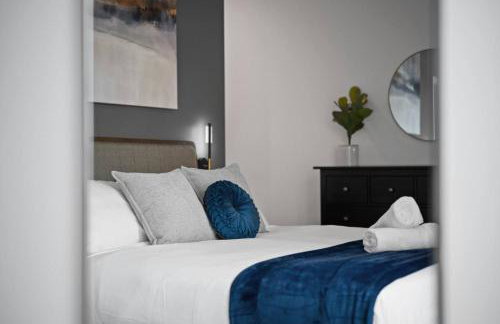 Stunning Penthouse Double King Suite on Butler Street with rooftop deck and free off street parking - Foto 45