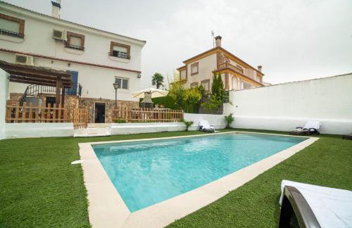 Magnificent villa: 2 private pools, BBQ, garden & parking. 13 per. In Padul - Foto 60