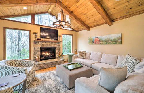 Pool and Lake Access Mtn-View Cottage in Newland - Foto 10