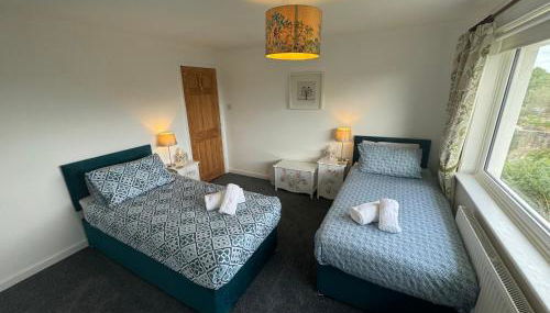 Homely 4 bed in Barnstaple - Foto 4