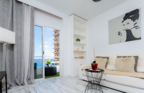 Triana Centro Ciudad con Increíbles Vistas al Mar - Foto 1