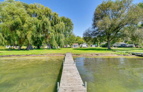 Cayuga Lake Cottage Private Dock and Deck! - Foto 26