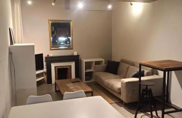 Le Bourguignon - Proche centre ville et Tram - Foto 10