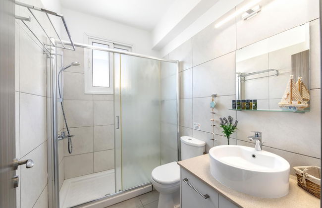 Ayia Thekla Seafront Villa Dagi - Foto 8