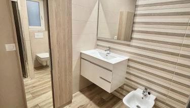 New, modern and in Triana - Foto 4