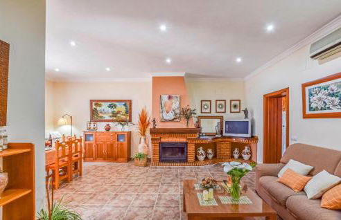 Nice Home In Córdoba With Wifi - Foto 9