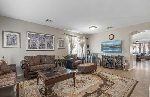 Entire Home in Surprise Downtown, Arizona - Foto 15