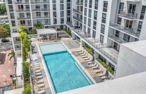 Brickell Border 3BR by Untitled Stay - Photo 44