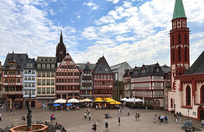 Discover the Heart of Frankfurt - City Tour in German - Photo 4