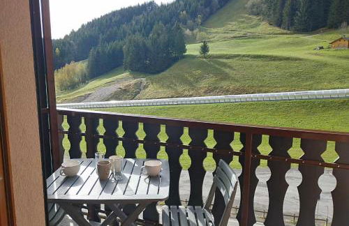 Charmant studio vu sur la montagne - Foto 3