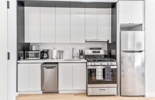 Studio w Charming Juliet Balcony in Upper East - Foto 7