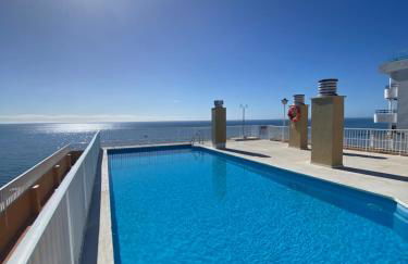 Marbella Beach Front Edificio Mayoral Centro Ciudad y Primera Línea Playa Muy Amplio y Espacioso - Foto 10