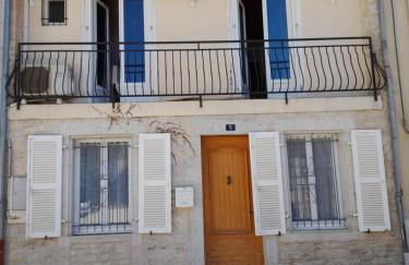 Maison de village avec cour intérieure et terrasse - Foto 4