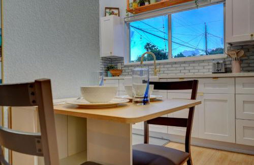 Private Retreat with Yard Near Hard Rock Stadium - Photo 16