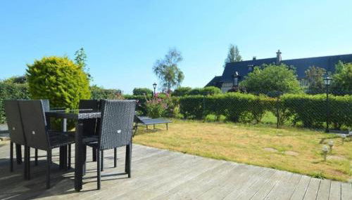 Appartement lumineux et cosy avec jardin vue sur chateau près Port en Bessin, Bayeux et Omaha Beach - Foto 3, Garden, Garden view