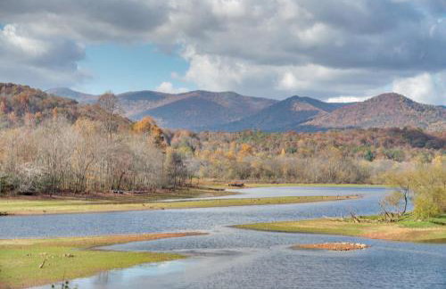 Enchanted Forest Cottage with Hot Tub! - Foto 24