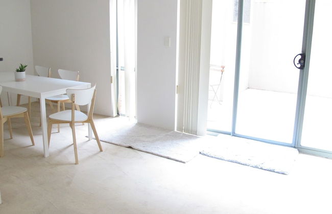 Spacious Ground floor apartment Unit 28 - Photo 2