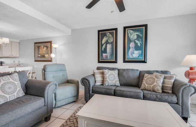 Regency Towers 1320 - Photo 10