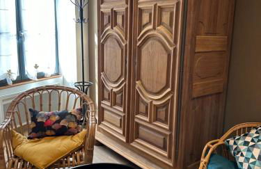 Au pied de la Cité Médiévale, piscine, vue extraordinaire, gîte La Trivala à Carcassonne - Photo 5