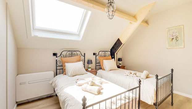 Lush Holiday Home in Limburg With Jacuzzi - Foto 5, Quarto