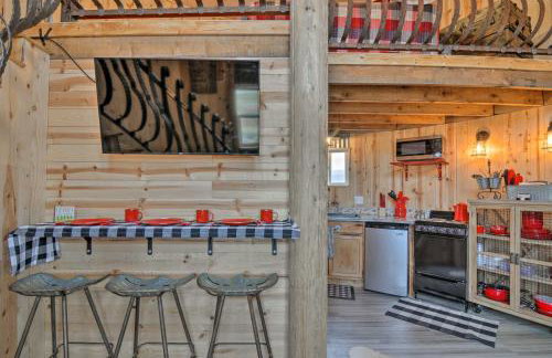 Unique Utah Tin Cabin with Mountain Views! - Foto 3