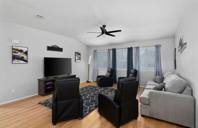 Incredible Heated Pool Tub Gameroom - Foto 16