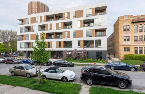 East Side Luxury 1BR Apt - Near Brady St with Balcony and Lounge - Foto 17