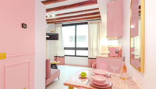 Glamorous pink studio in city center - Foto 5