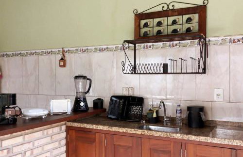 Casa com cachoeira-rio no quintal - Foto 26