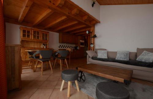 Chalet A, Village des Lapons Les Saisies, 3 chambres et 1 espace nuit mezzanine - Foto 1