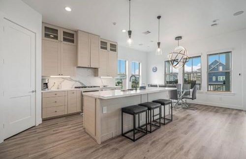 The Beacon - Photo 10