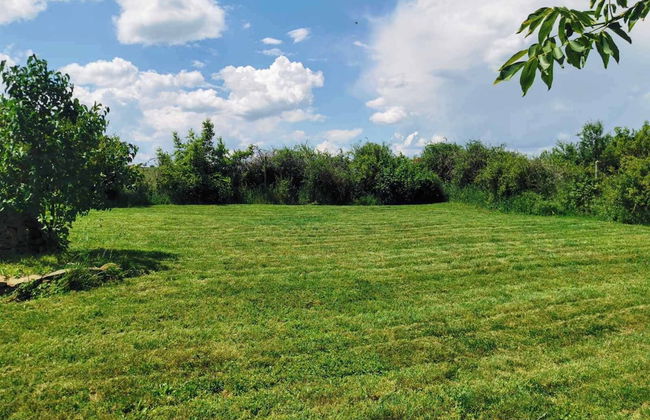 Cozy 1 Bed Cottage in Ognen, Near Karnobat, Burgas - Photo 11