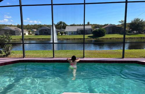 [Popular Illusion Home] •Waterfront Private Pool - Foto 7