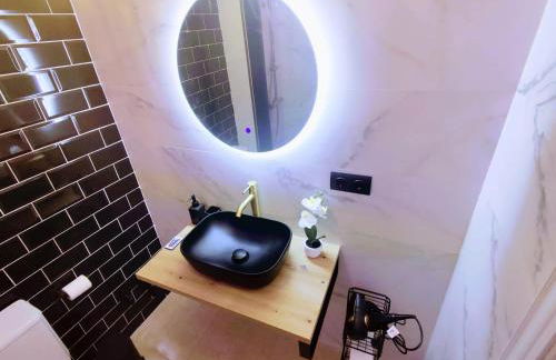 Golden Estudio - Photo 4