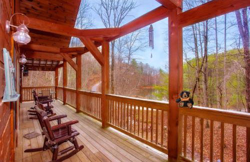 Alpine Joy-Hot Tub, Pond Access ,Cozy Cabin Retreat in the Smokies - Foto 9