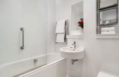 Nevern Place by Supercity Aparthotels - Photo 61