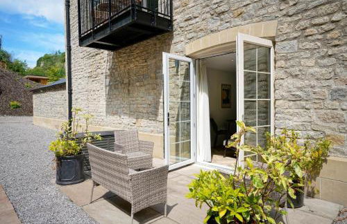 Rock Mill Studio Apartment 9 - Photo 12