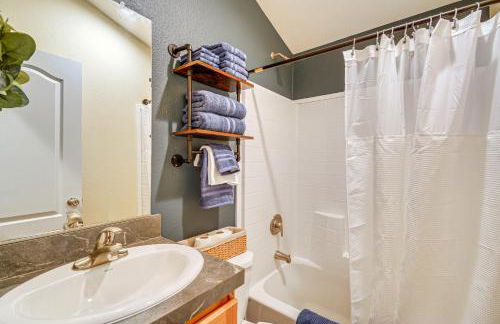 11 Mi to Port Townsend Ferry Cottage with View! - Foto 14