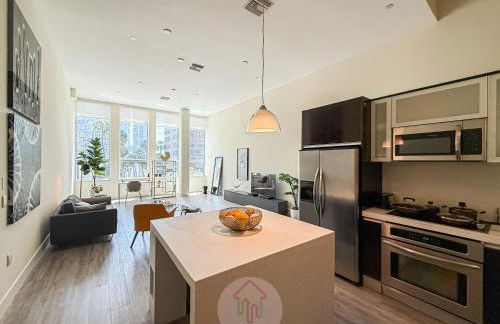 Sleek 1BR Loft in Luxury High-Rise - 103 - GL - Foto 6