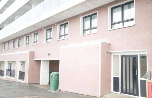 Midland Apartment I 1-min walk to town centre & station I 8-mins to airport I private balcony - Foto 24