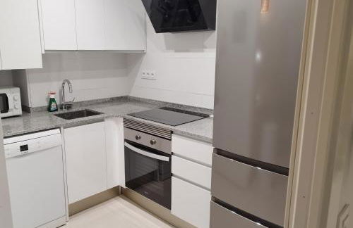 APARTMENT BIG PRIVAT TERRACE CALAFELL BEACH FREE Parking - Photo 16