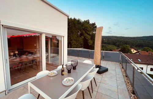 Exklusives Penthouse mit Whirlpool, Panoramaterrasse, Kino & Tischfußball für bis zu 8 Personen - Foto 7