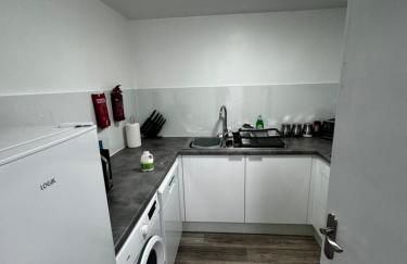 11aComberton - Photo 9