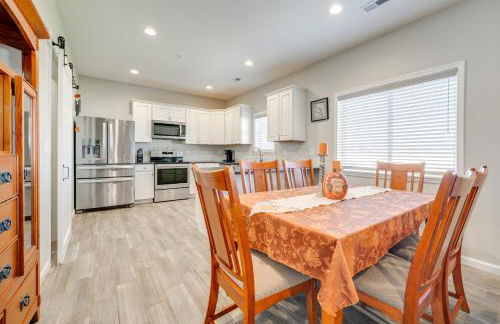 Walk to Moses Lake! Family Home with Fenced Yard - Foto 5