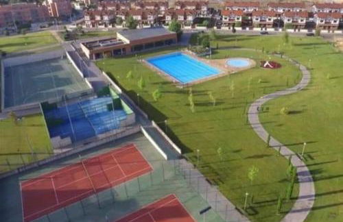 Oak Grove Cirueña - Foto 12