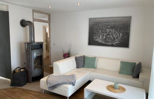 FeWo Lina - Komfortwohnung mit Badewanne, Kamin & Klima - Foto 1