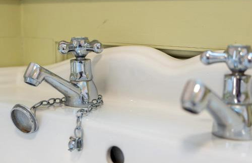 Pass the Keys Bright Town-Centre Flat with Outdoor Area - Foto 14