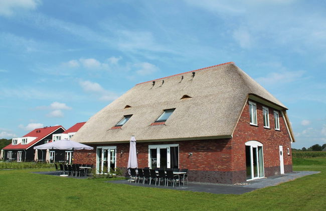 Spacious Villa in a National Park - Photo 34