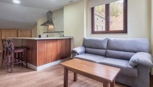 Valle del Ibias - Segundo Izquierda - Foto 4