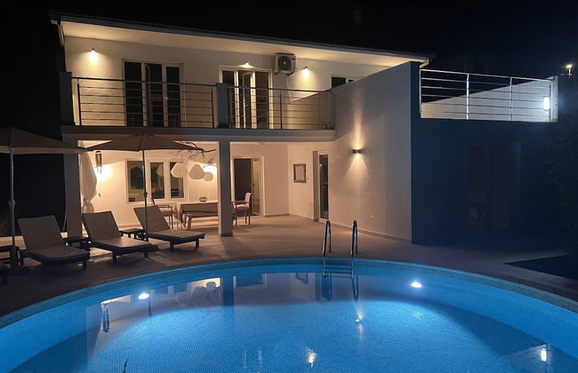 Remarkable 4-bed Villa in Denovici - Foto 7